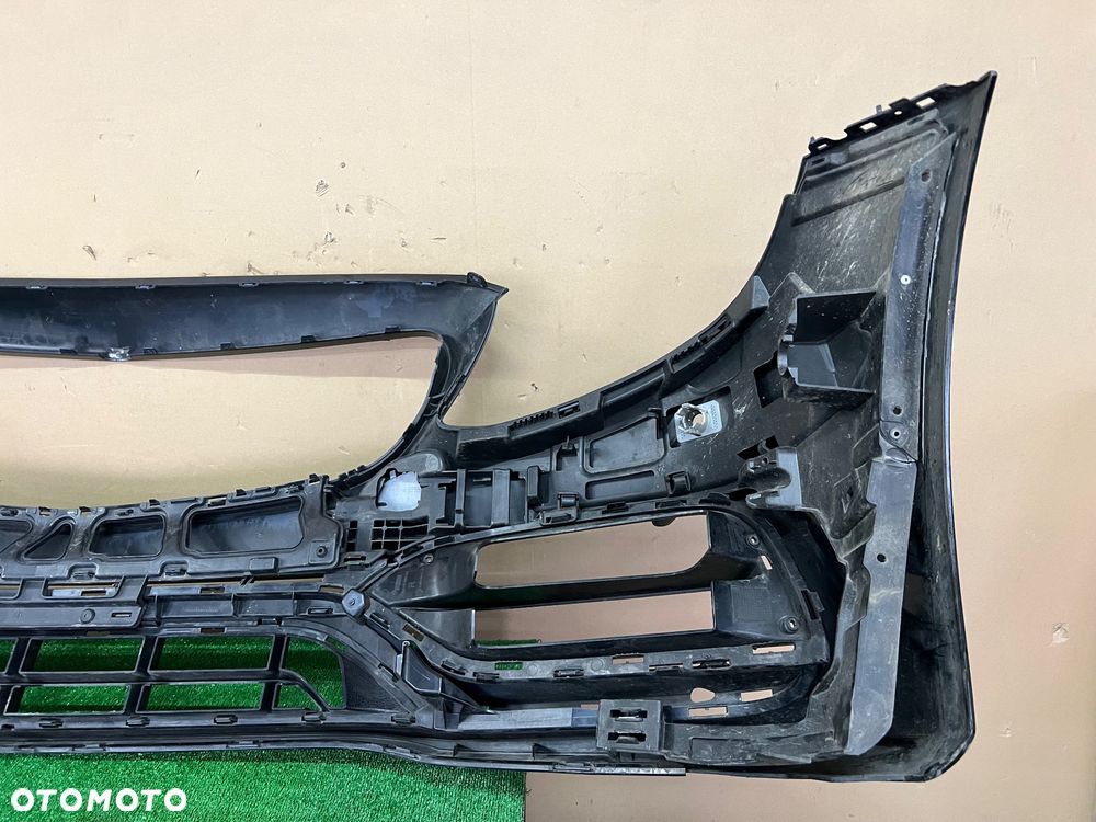 Zderzak Mercedes C Klasa 205 6,3 AMG - 4