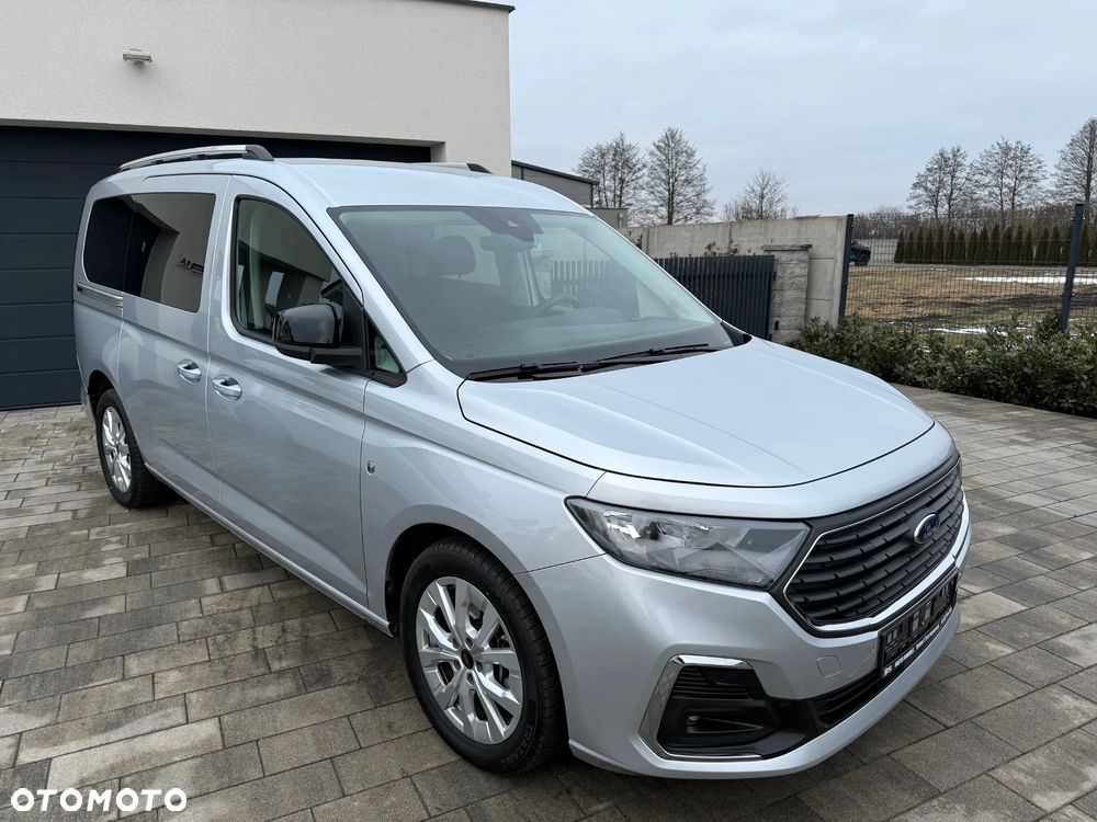 Ford Tourneo Connect Grand 2.0 EcoBlue Titanium