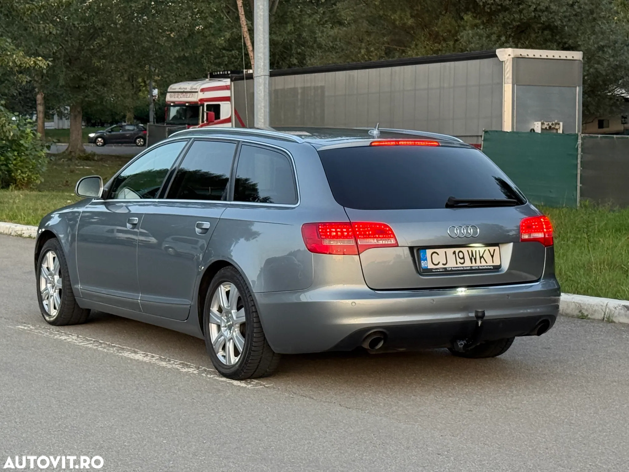 Audi A6 2.0 TDI DPF Multitronic Avant - 6