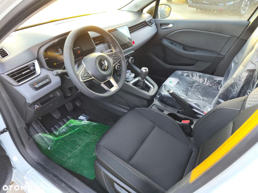 Mitsubishi Colt 1.0T Invite Style Cold - 7