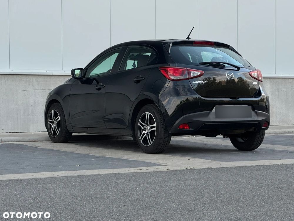 Mazda 2 - 4