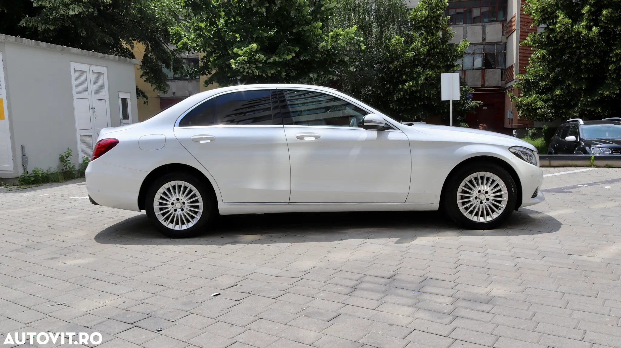 Mercedes-Benz C 220 d 4MATIC Aut. - 4