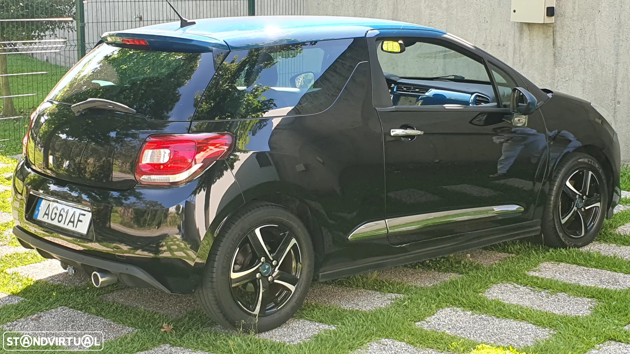 Citroën DS3 BlueHDi 100 SoChic - 2