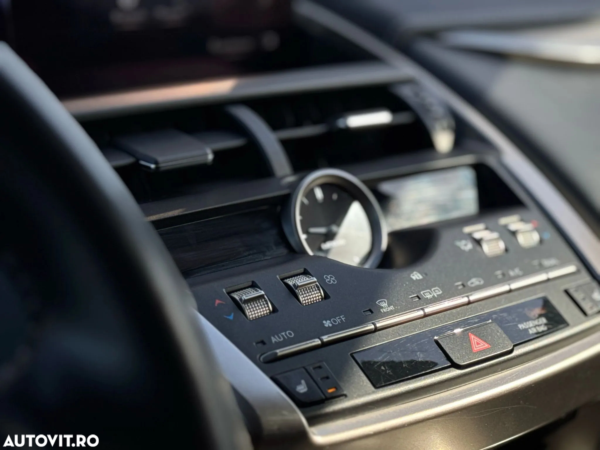 Lexus Seria NX 300h FWD Executive Plus - 11