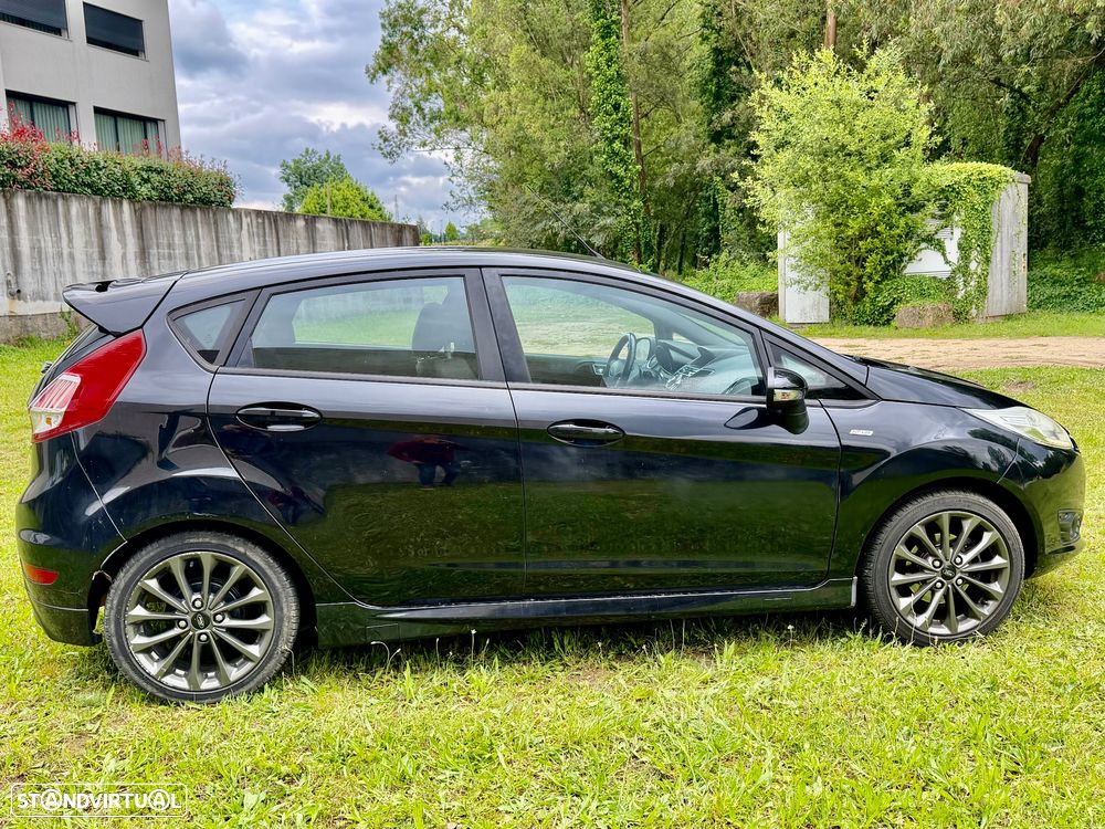 Ford Fiesta 1.5 TDCi STLine - 43