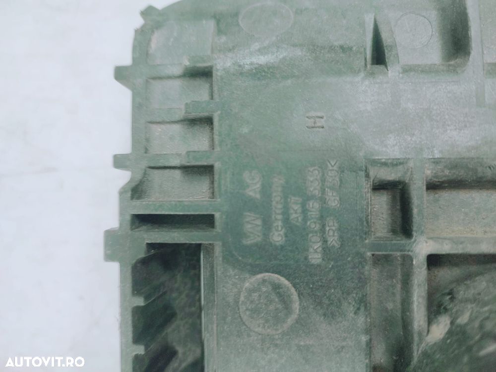 Suport baterie 1k0915333h Audi A3 8P - 3