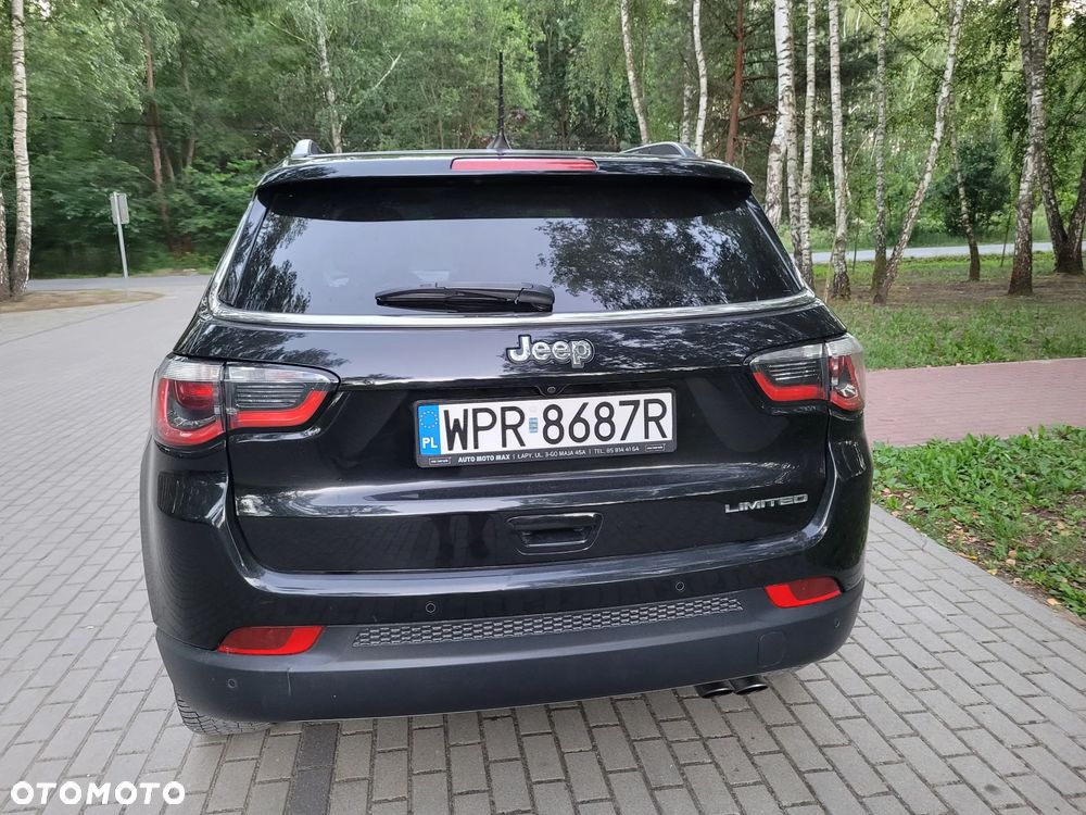 Jeep Compass - 4
