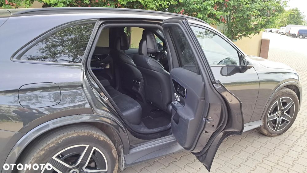 Mercedes-Benz GLC 220 d mHEV 4-Matic AMG Line - 10
