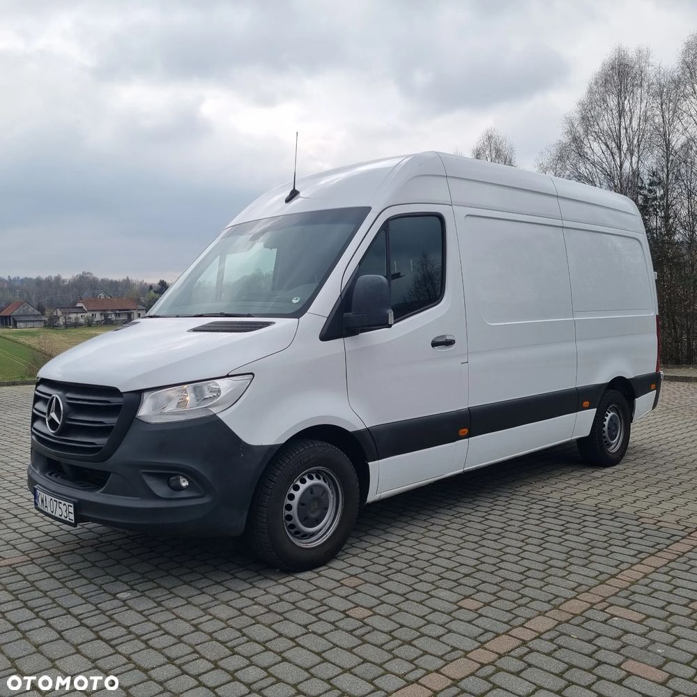 Mercedes-Benz Sprinter - 3
