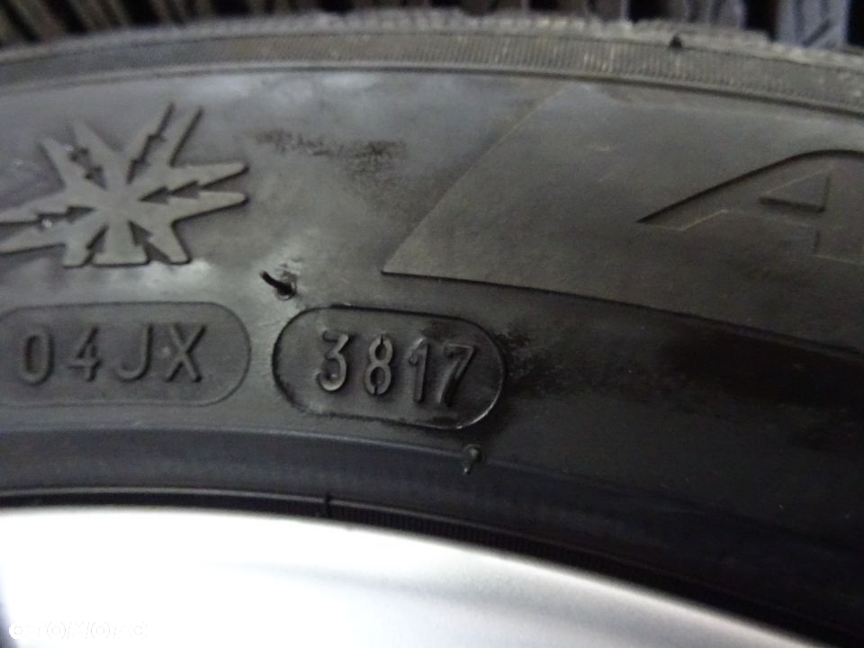 81A601025C Felgi Kola opony zima 17  Audi A3 Q2 Q3  Czesci - 8