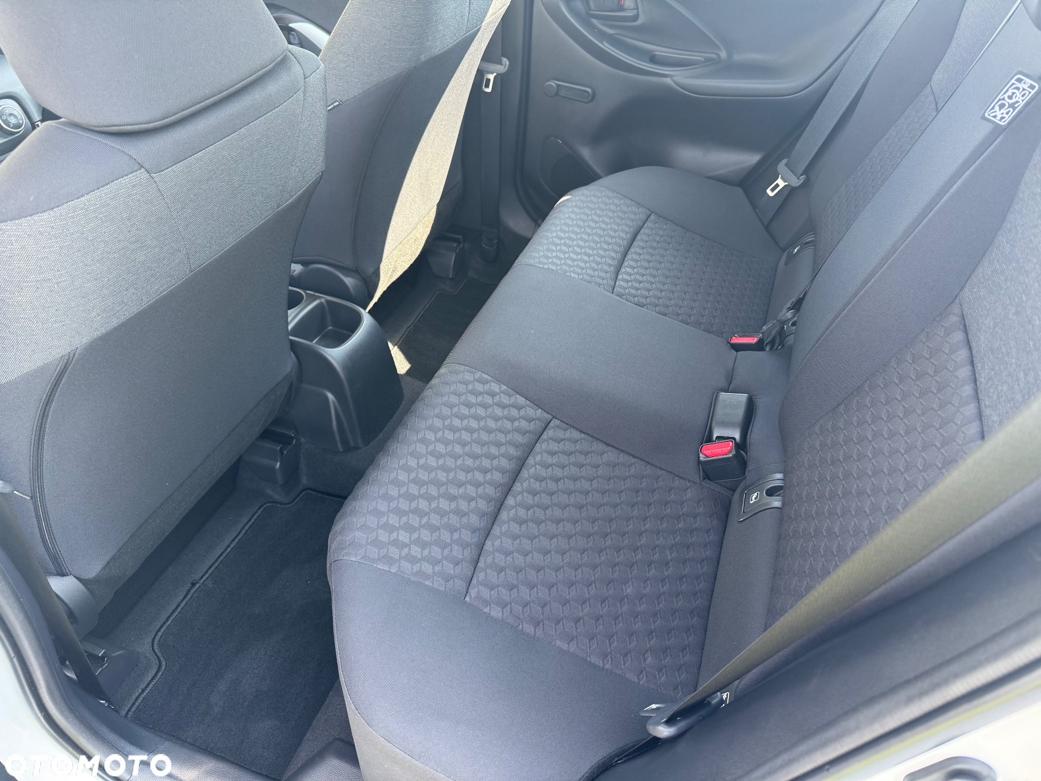 Toyota Yaris 1.5 Comfort - 13