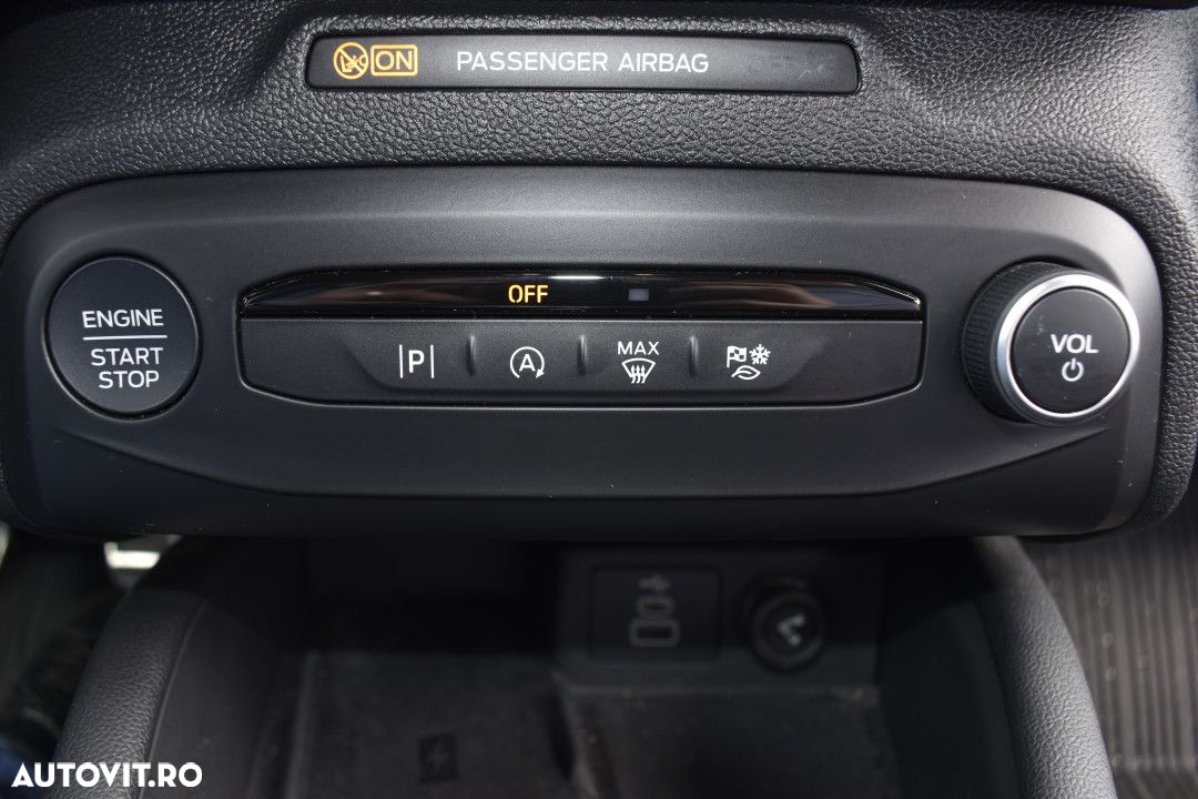 Ford Focus - 30