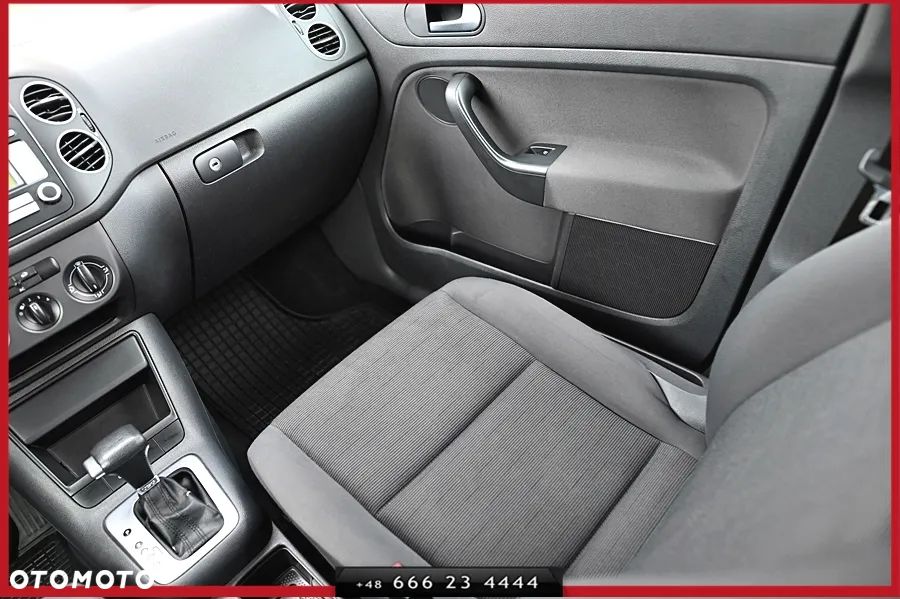 Volkswagen Golf Plus 1.9 TDI DSG Comfortline - 23