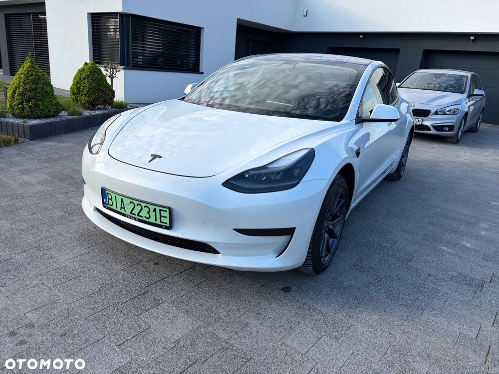 Tesla Model 3 RWD - 2