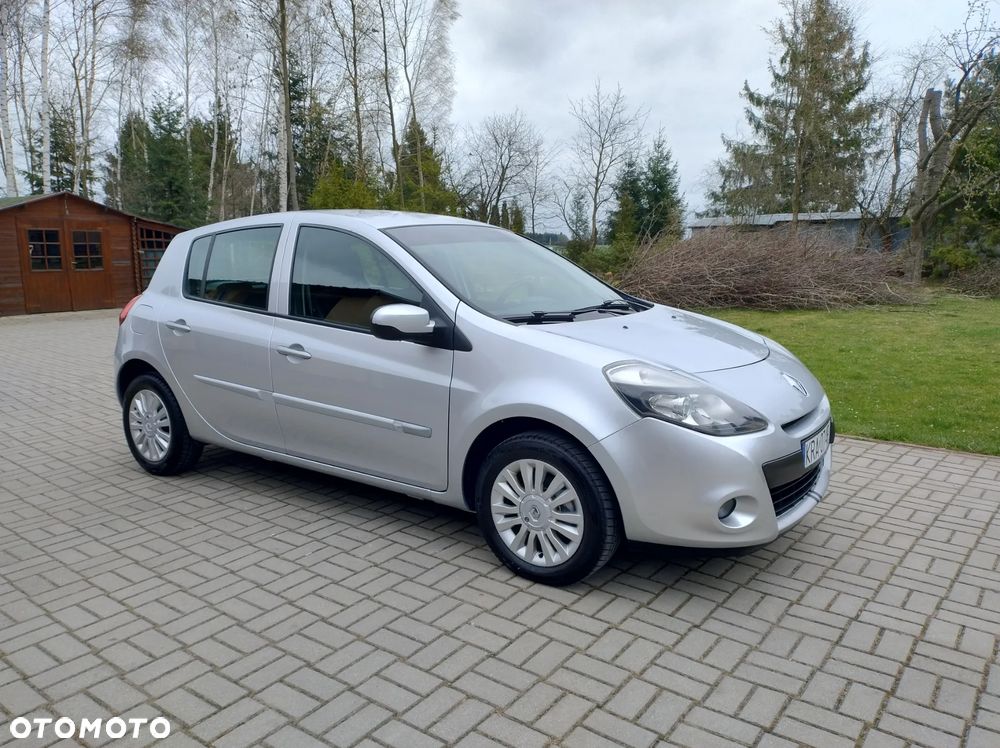Renault Clio 1.2 16V 75 Dynamique - 14