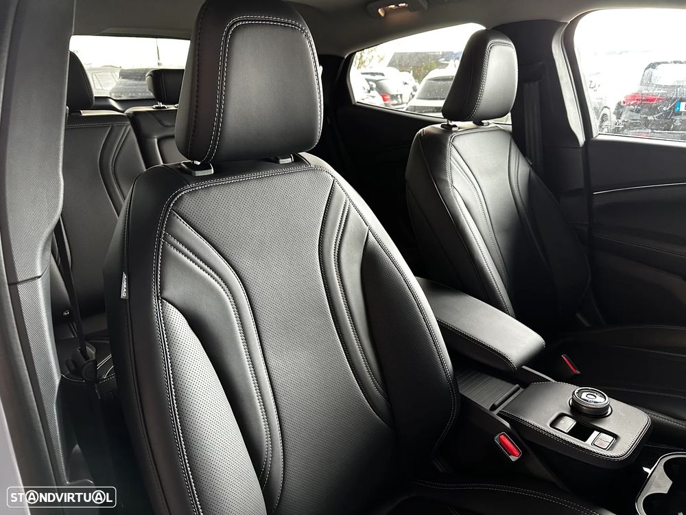 Ford Mustang Mach-E Standard - 45