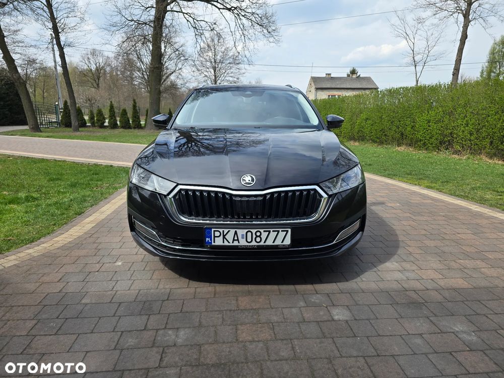 Skoda Octavia 2.0 TDI Style DSG - 2