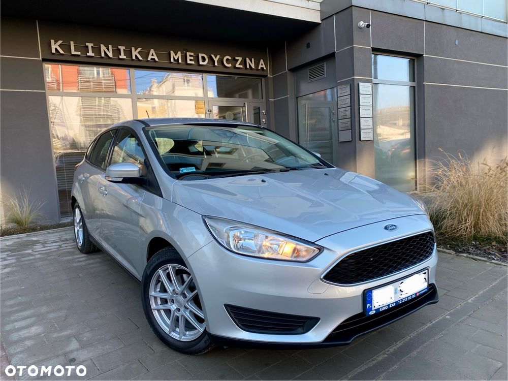 Ford Focus 1.6 Trend - 9