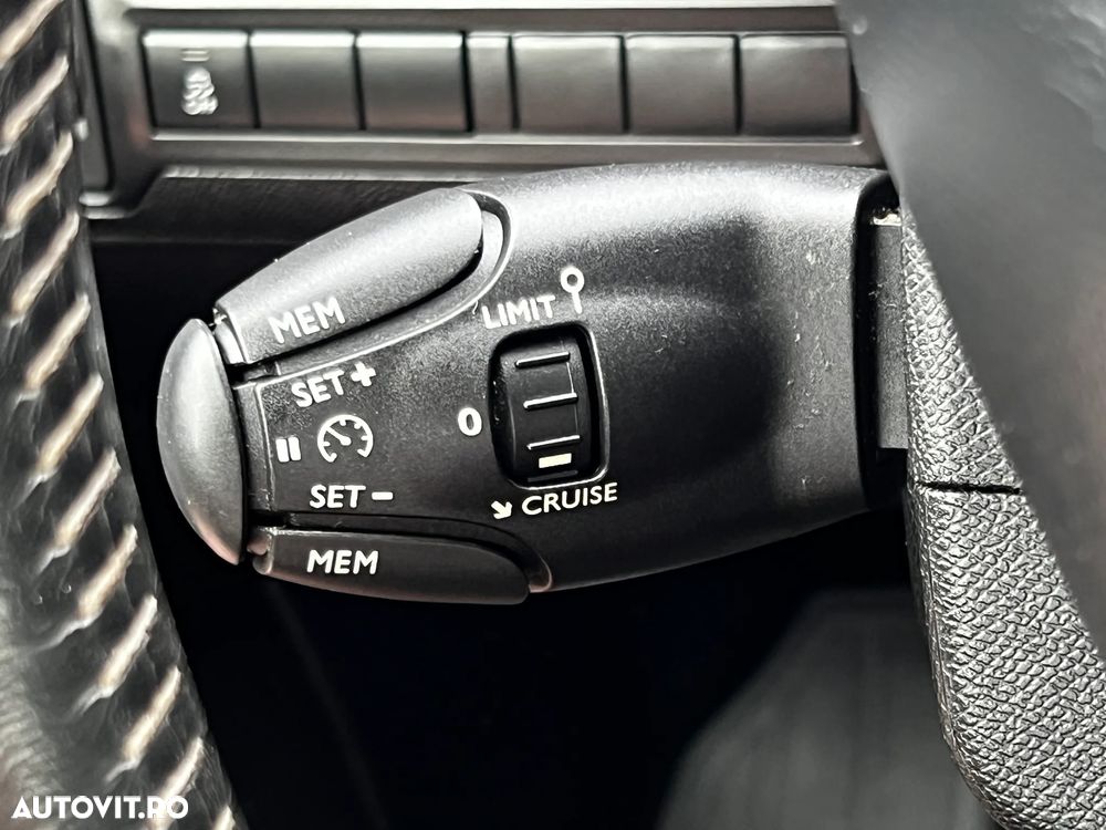 Peugeot 308 1.6 HDI FAP Acces - 16