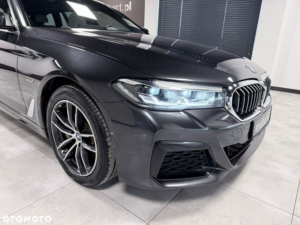 BMW Seria 5 520e M Sport sport - 9