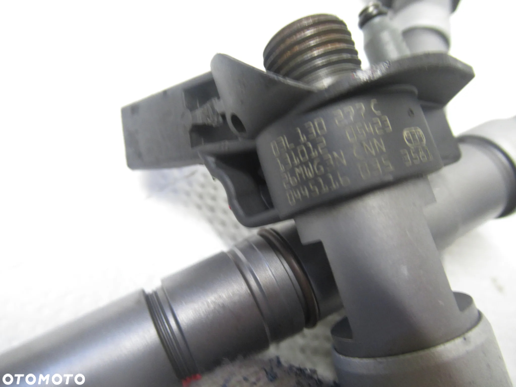 Wtryskiwacze VW T5 Amarok Caravelle 2.0 BiTDi 0445116035 03L130277C komplet - 3