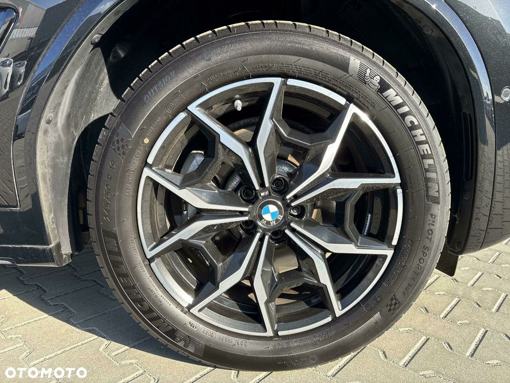 BMW X4 - 10