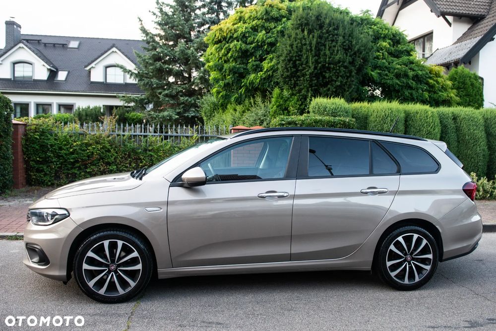 Fiat Tipo 1.4 T-Jet Business Line - 11