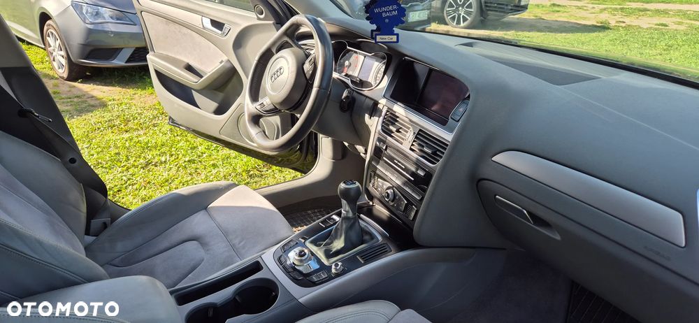 Audi A4 Avant 2.0 TDI DPF Ambiente - 12