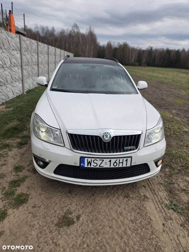 Skoda Octavia 2.0 TDI DPF DSG RS - 5