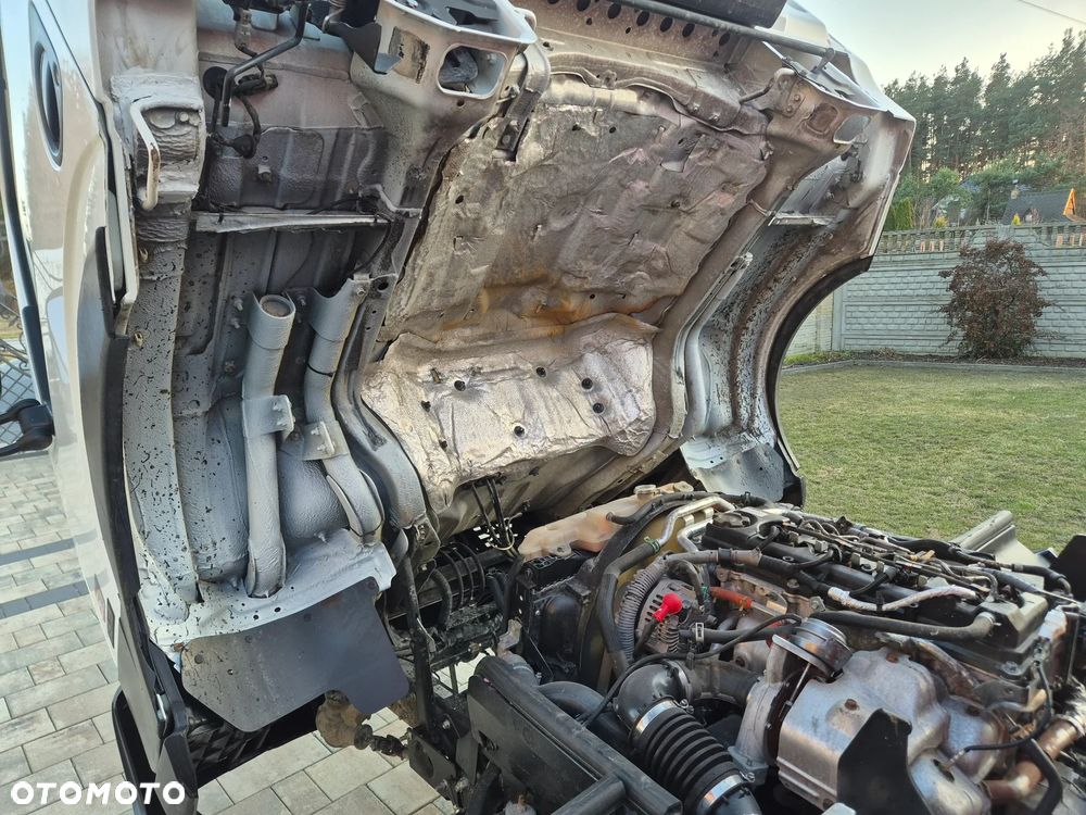 Nissan NT 400 CABSTAR 3.0 130KM KIPER 3.30dl WYWROTKA - 19