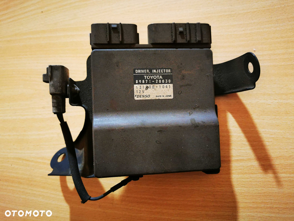 Sterownik konta wtrysków Toyota Land Cruiser J120 Prado