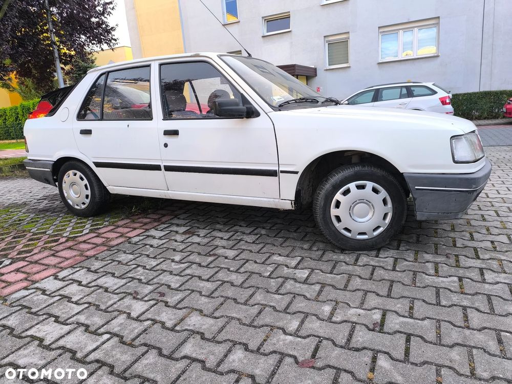 Peugeot 309 - 3