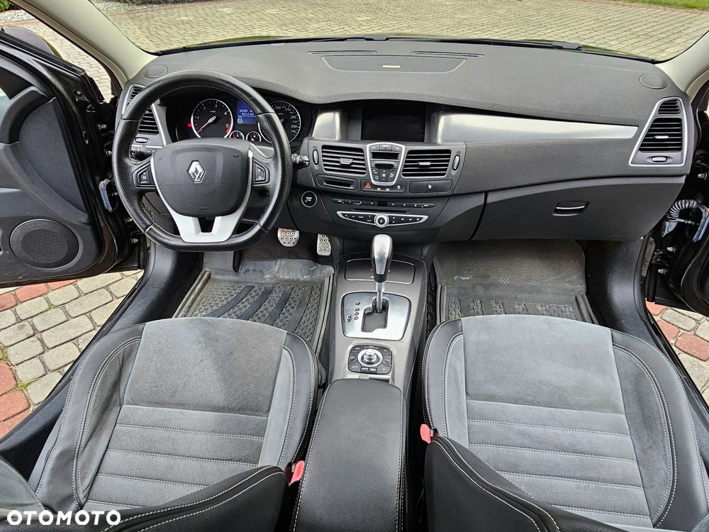 Renault Laguna dCi 175 FAP Bose Edition - 19