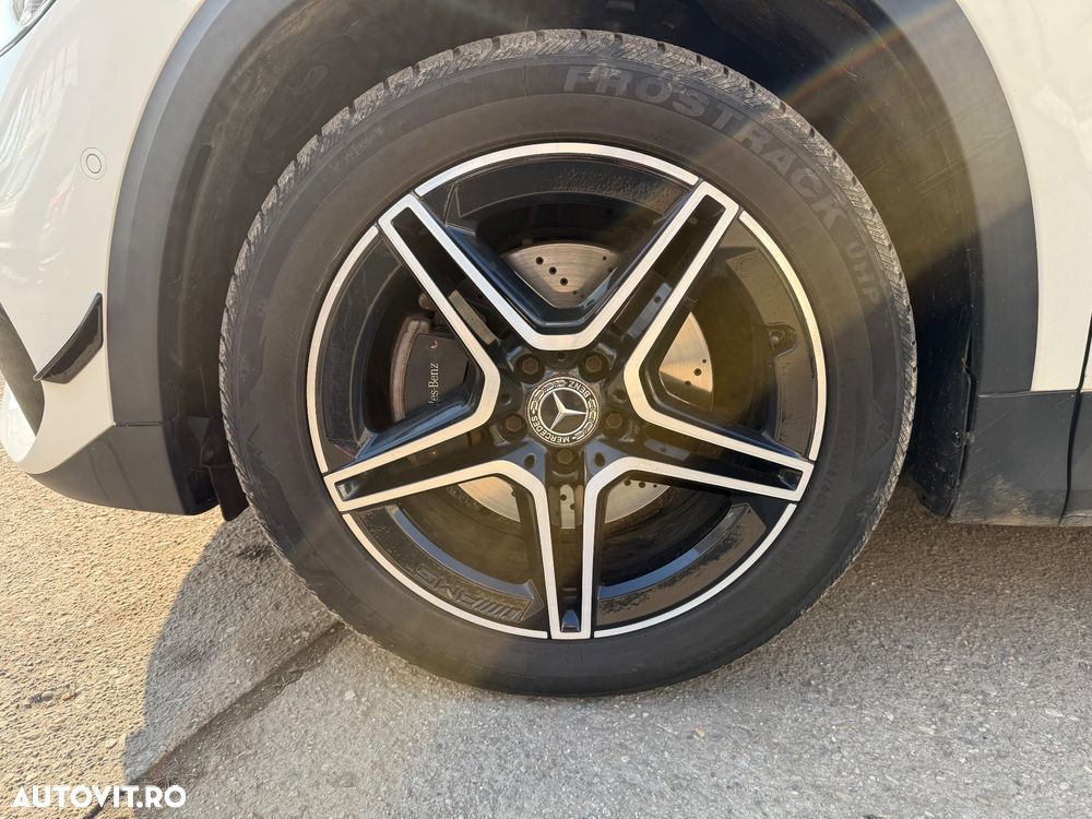 Mercedes-Benz GLA 200 d 4MATIC Aut. - 6