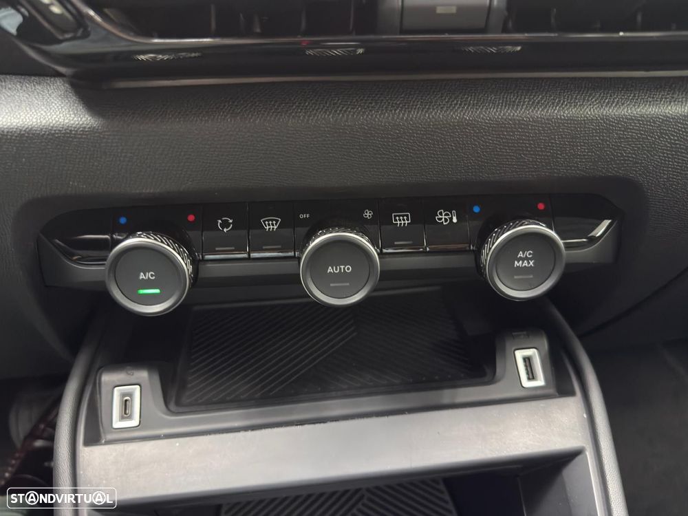 Citroën C4 1.5 BlueHDi Shine Pack EAT8 - 36