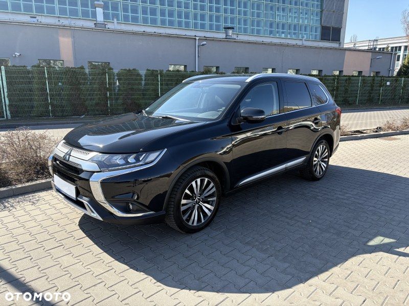 Mitsubishi Outlander 2.0 Intense + SDA 4WD CVT - 35