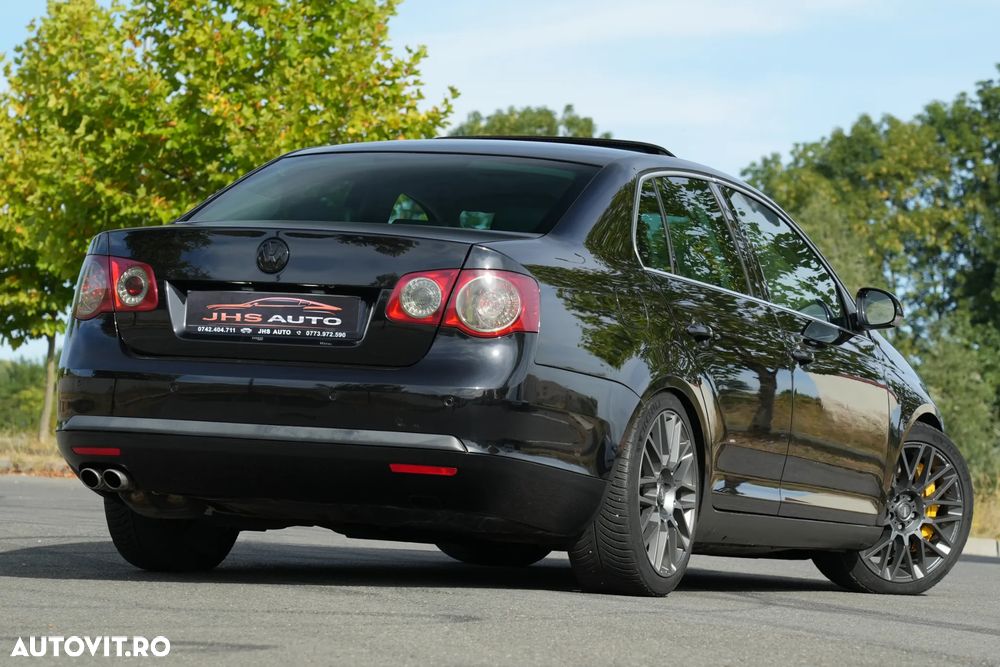 Volkswagen Jetta 2.0 TDI DPF Highline - 5