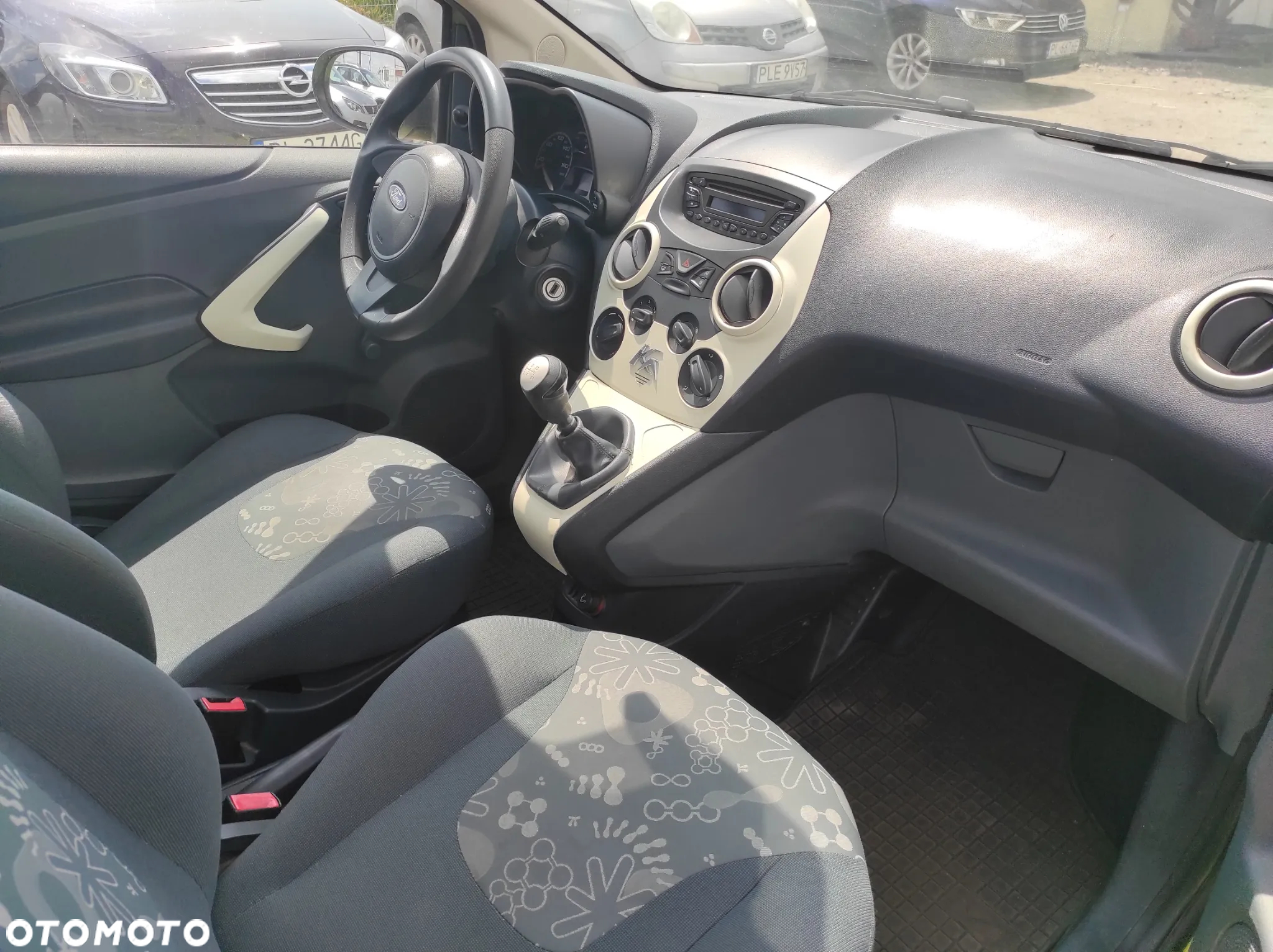 Ford KA 1.2 Ambiente - 10