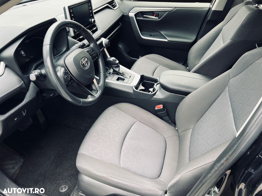 Toyota RAV4 - 15