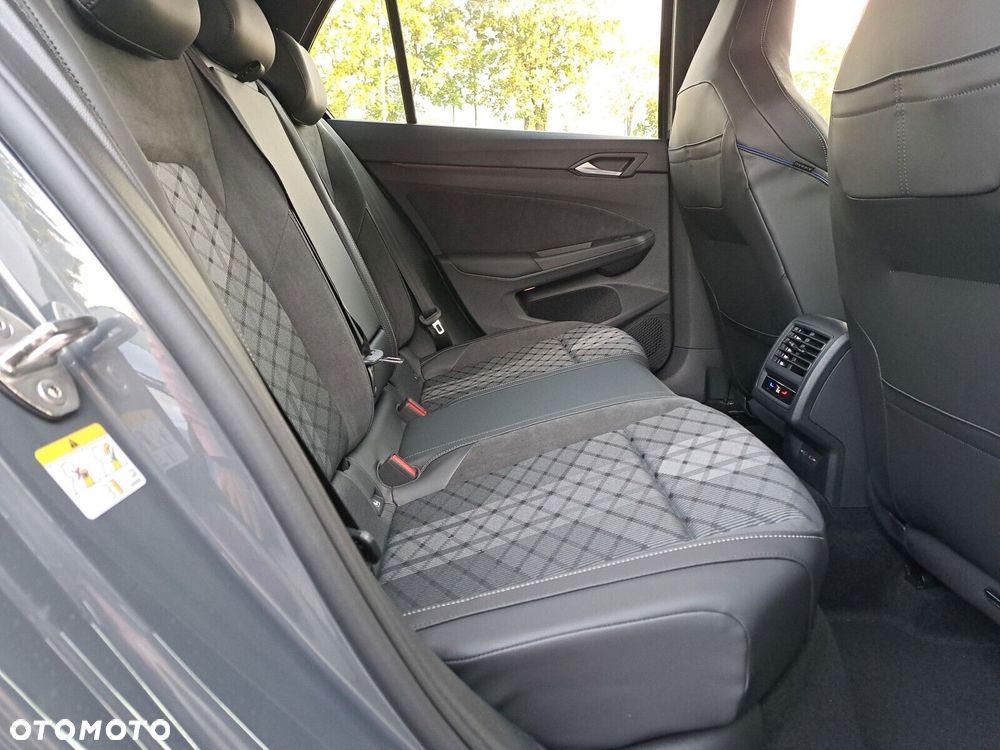 Volkswagen Golf 2026
