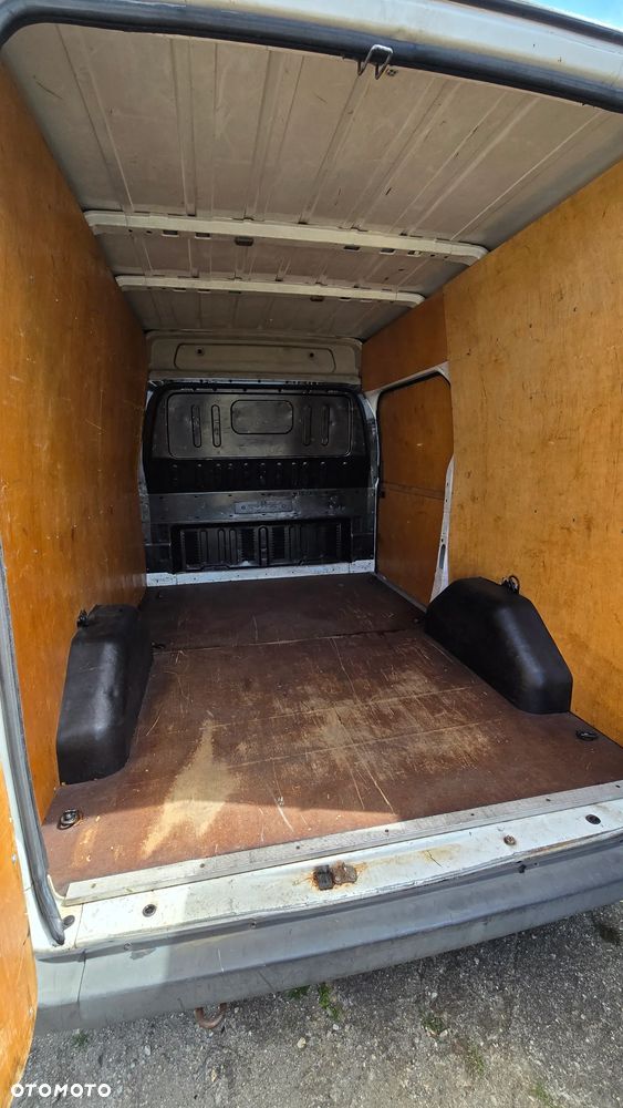 Ford Transit - 20