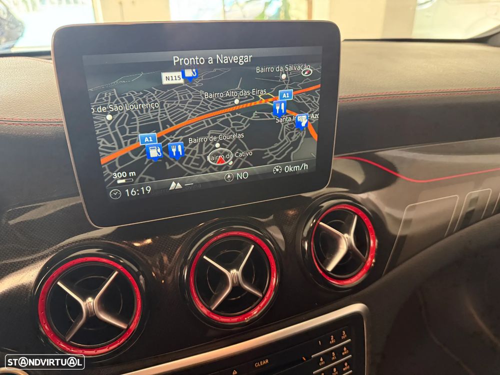 Mercedes-Benz CLA 45 AMG - 16