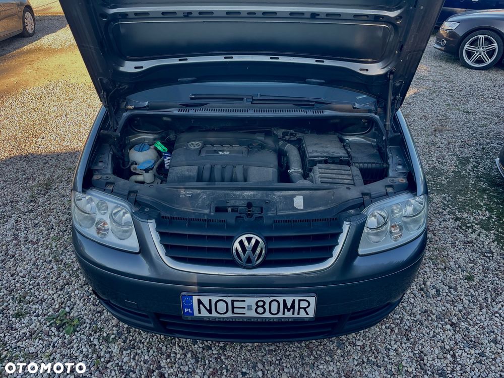 Volkswagen Touran 1.6 Trendline - 16