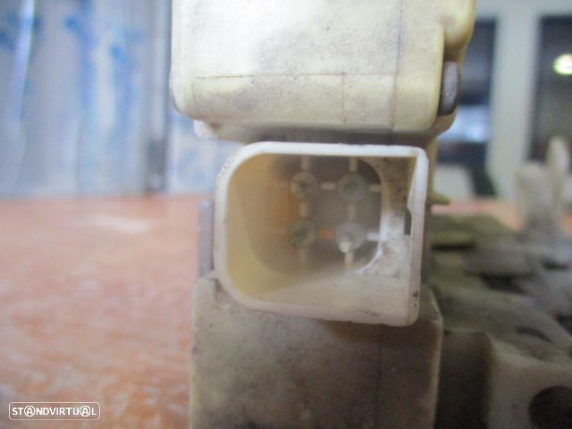 Fecho 91AG220A20BA FORD ESCORT 2000 1.6 90CV 5P AZUL FD 4 PINOS - 3