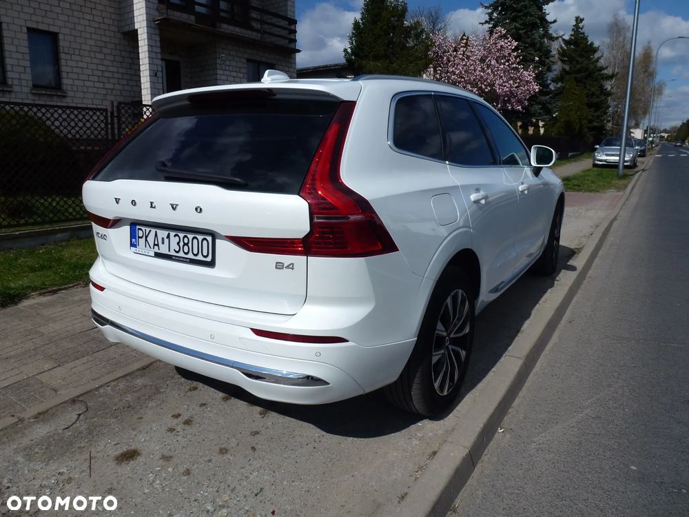 Volvo XC 60 B4 B Plus Bright - 4