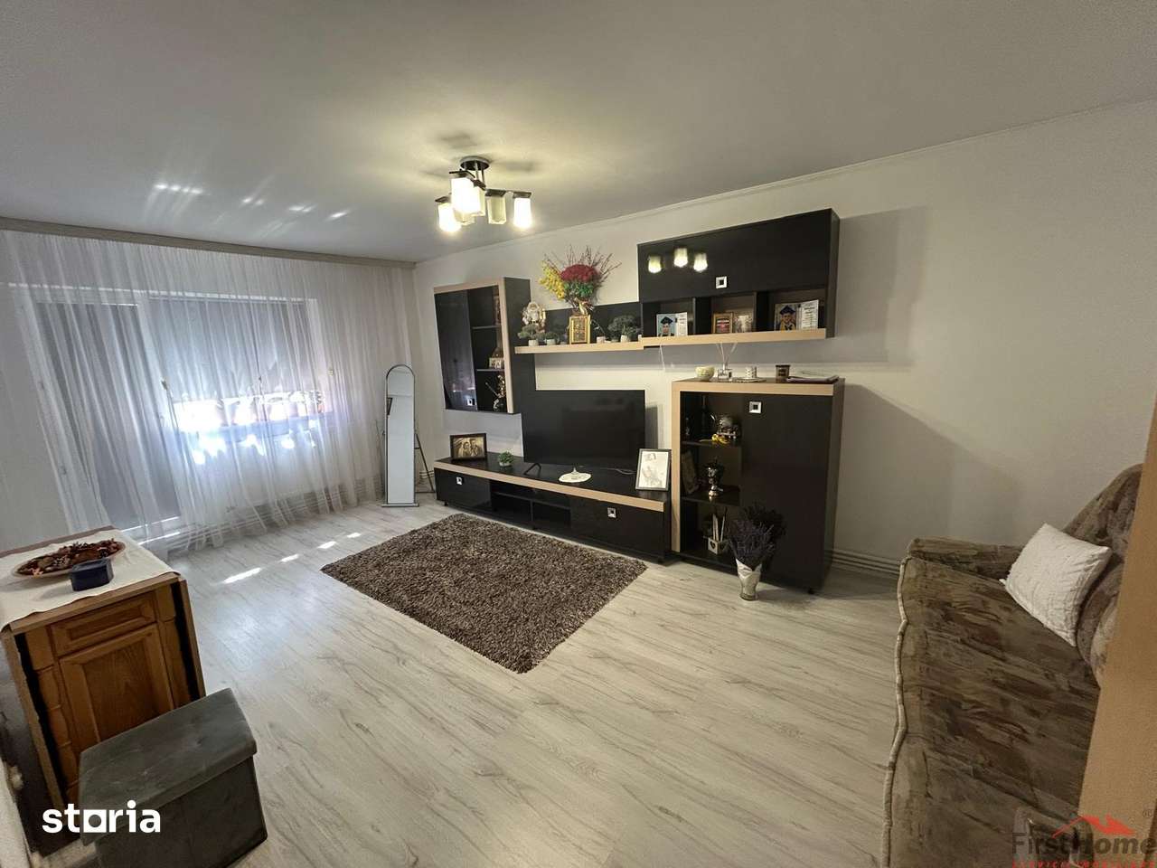Apartament cu 3 camere, de vanzare, zona Brailei, Kauffland — fotografia 1