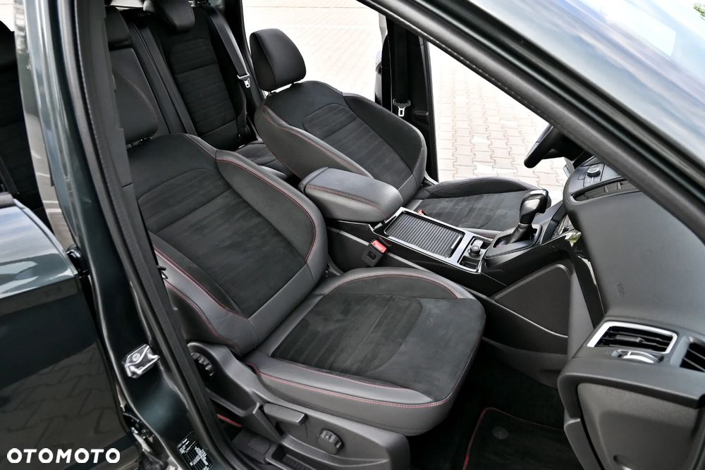 Ford Kuga 2.0 TDCi AWD ST-Line - 27