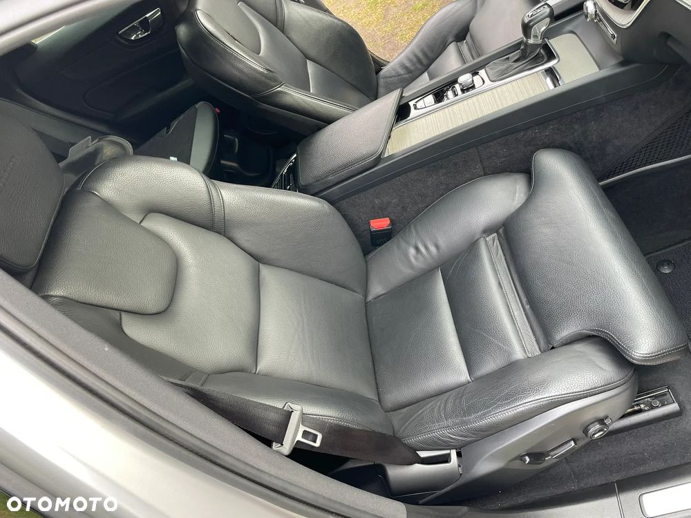 Volvo XC 60 T5 Inscription - 23