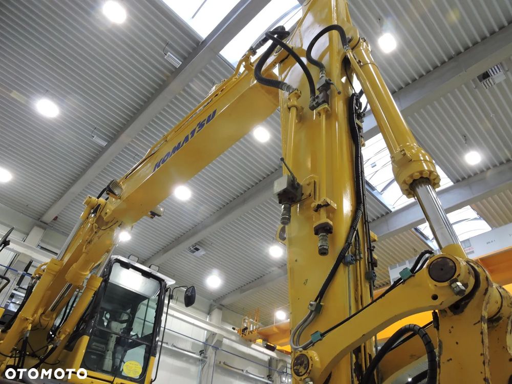 Komatsu PW130 - 18