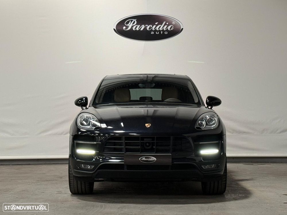 Porsche Macan Turbo - 4